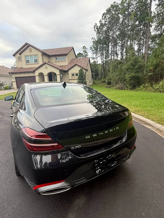 2025 Genesis G70 - Image 5 of 16