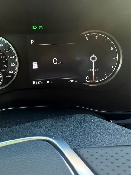 2025 Genesis G70 - Image 7 of 7