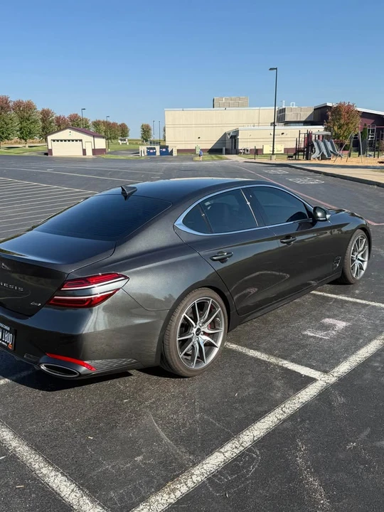 2025 Genesis G70 - Image 2 of 7
