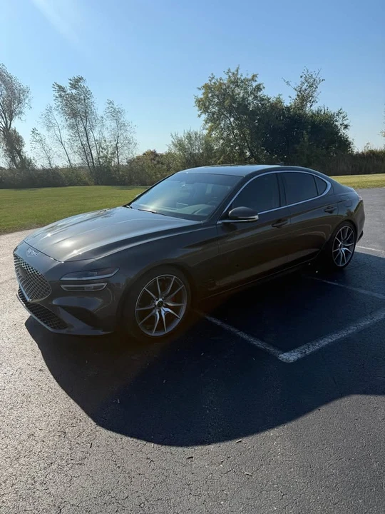 2025 Genesis G70 - Image 3 of 7
