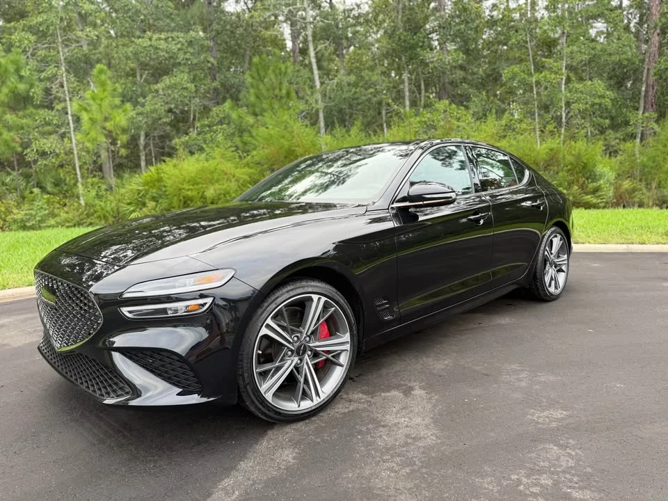 2025 Genesis G70 - Image 8 of 16