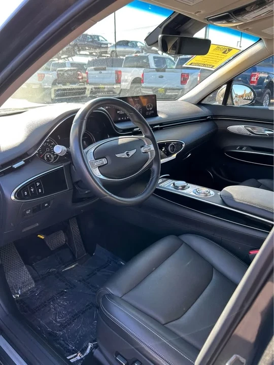2025 Genesis G70 - Image 5 of 6