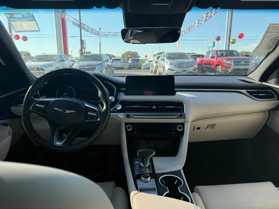 2025 Genesis G70 - Image 2 of 4