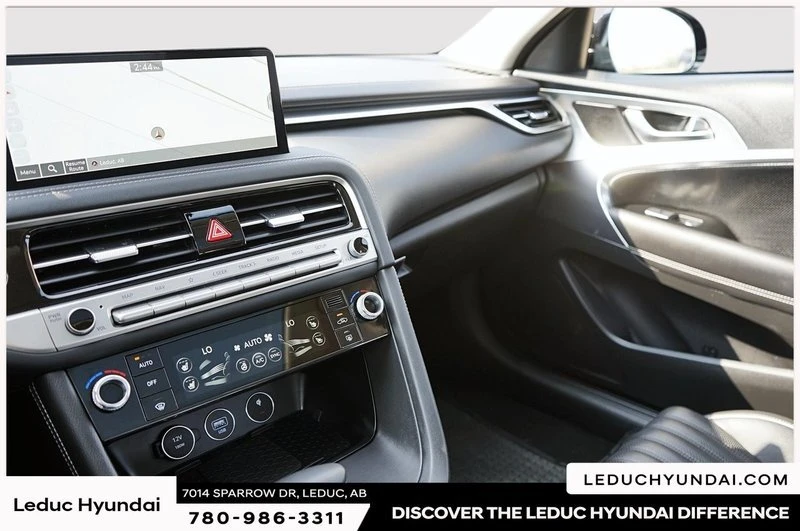 2025 Genesis G70 - Image 10 of 15