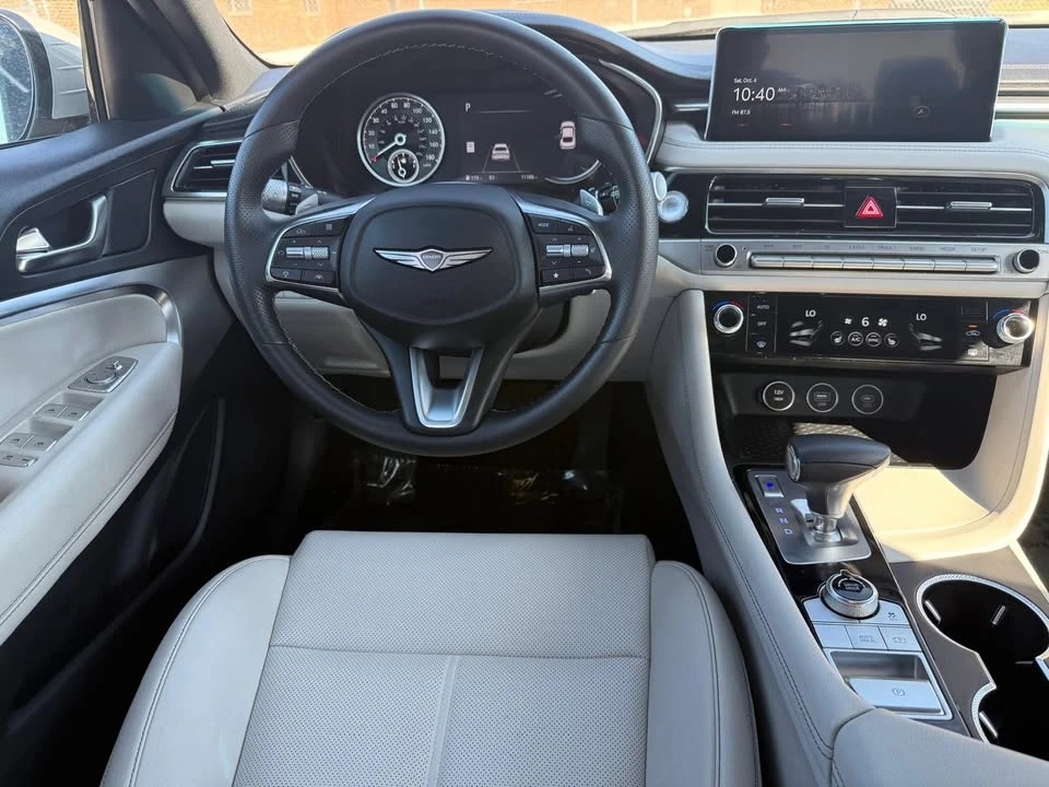 2025 Genesis G70 - Image 12 of 13