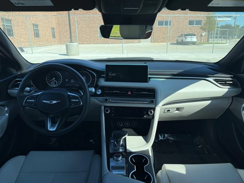 2025 Genesis G70 - Image 11 of 13
