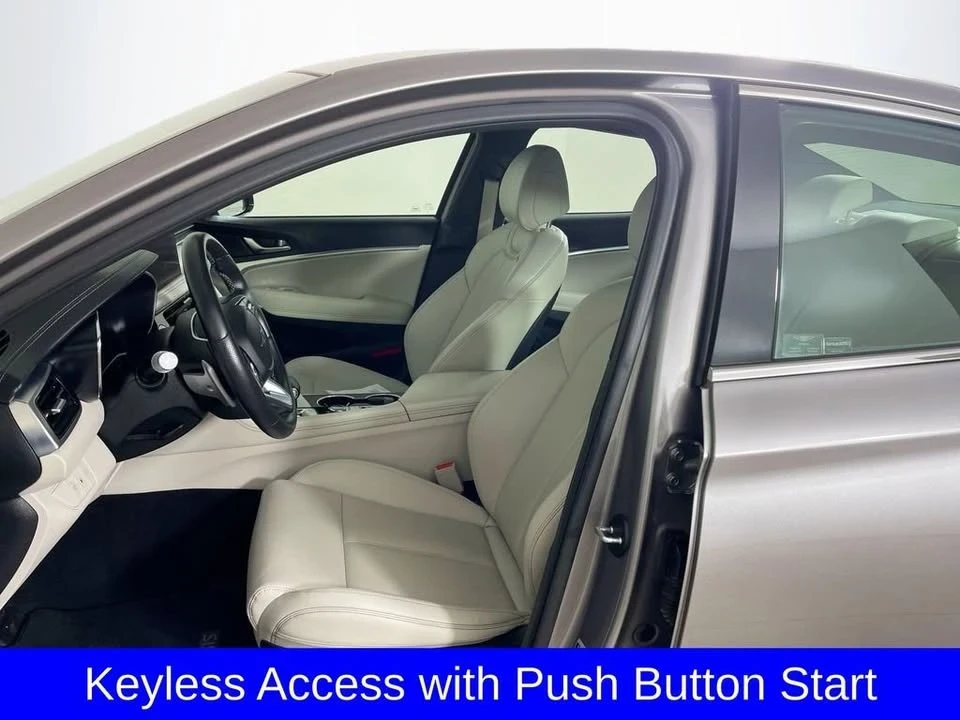 2025 Genesis G70 - Image 6 of 14