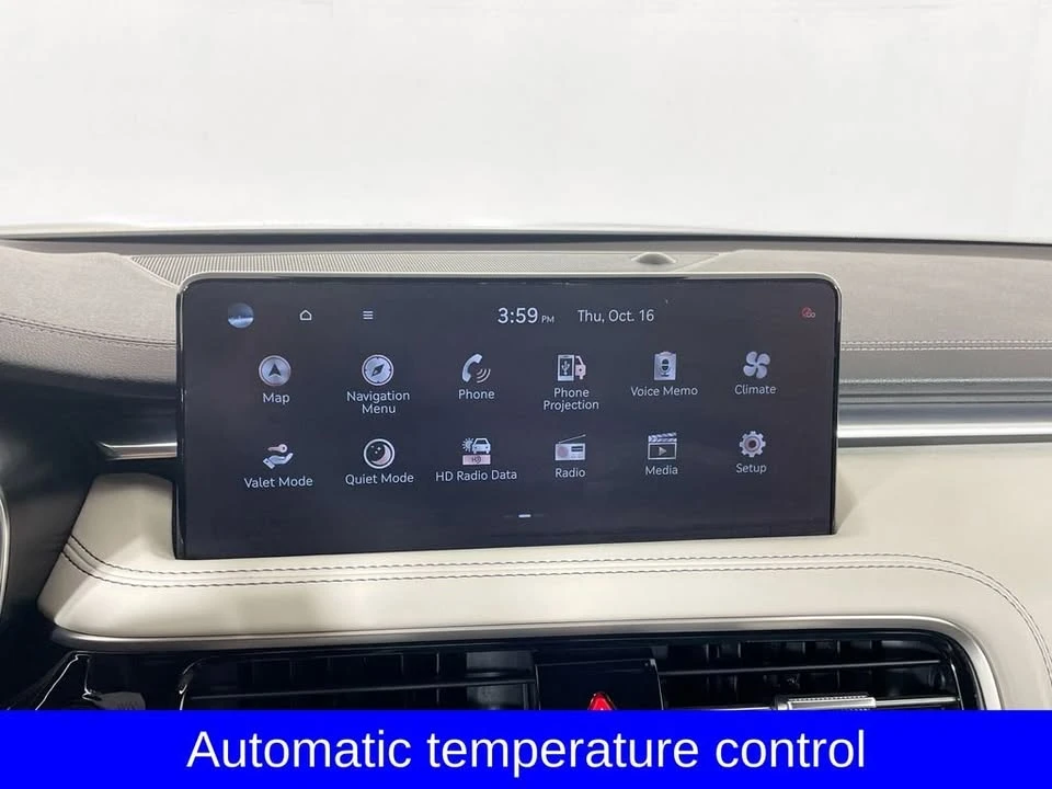 2025 Genesis G70 - Image 11 of 14