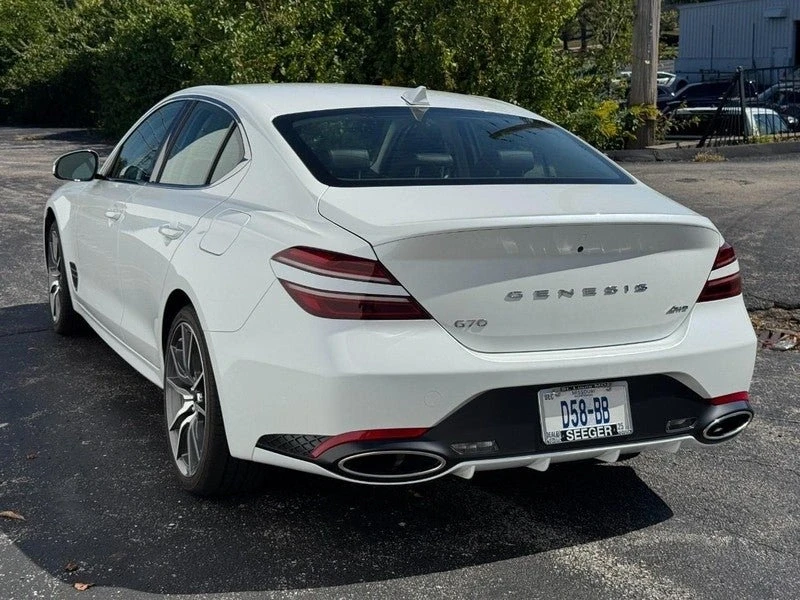 2025 Genesis G70 - Image 3 of 17