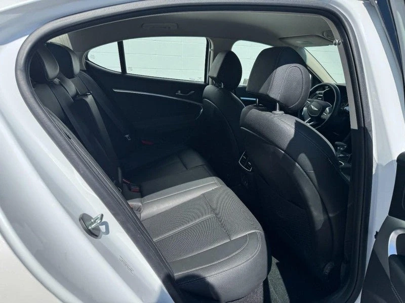2025 Genesis G70 - Image 7 of 17