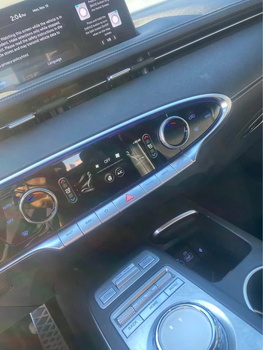 2025 Genesis G70 - Image 10 of 10