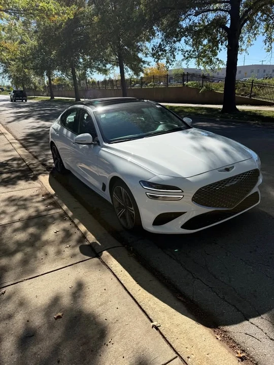2025 Genesis G70 - Image 3 of 11