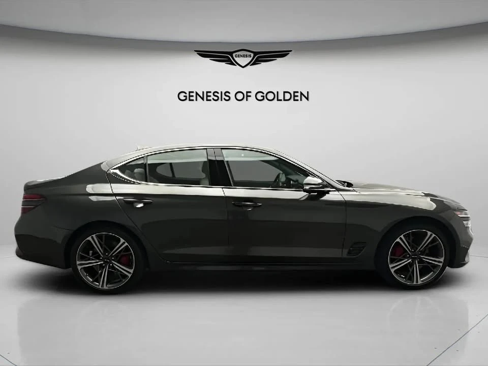 2025 Genesis G70 - Image 4 of 13