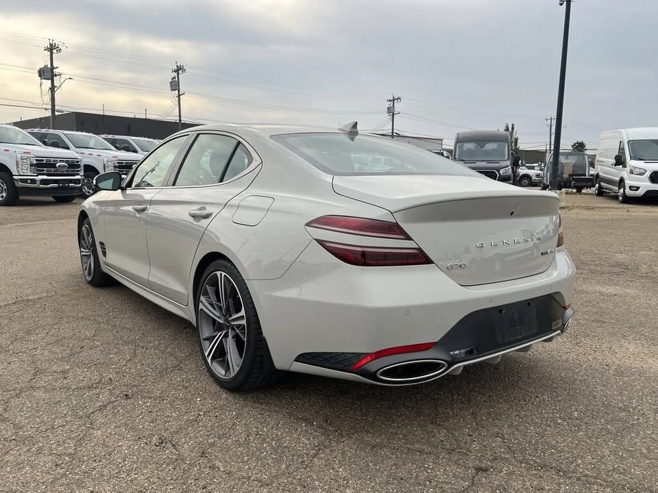 2025 Genesis G70 - Image 5 of 20