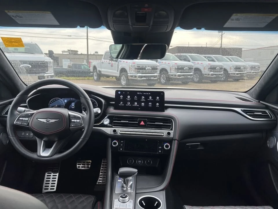 2025 Genesis G70 - Image 8 of 20