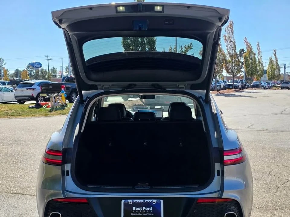 2025 Genesis GV70 - Image 10 of 10