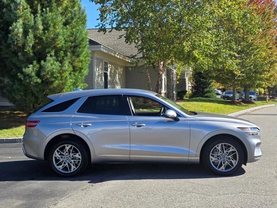2025 Genesis GV70 - Image 6 of 10