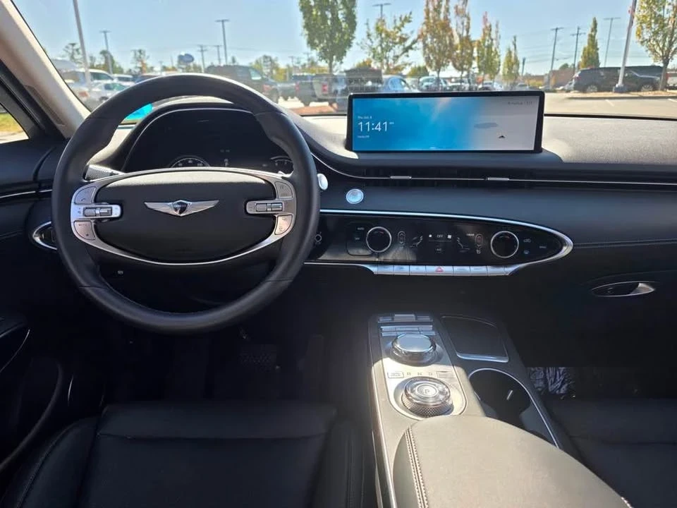 2025 Genesis GV70 - Image 7 of 10