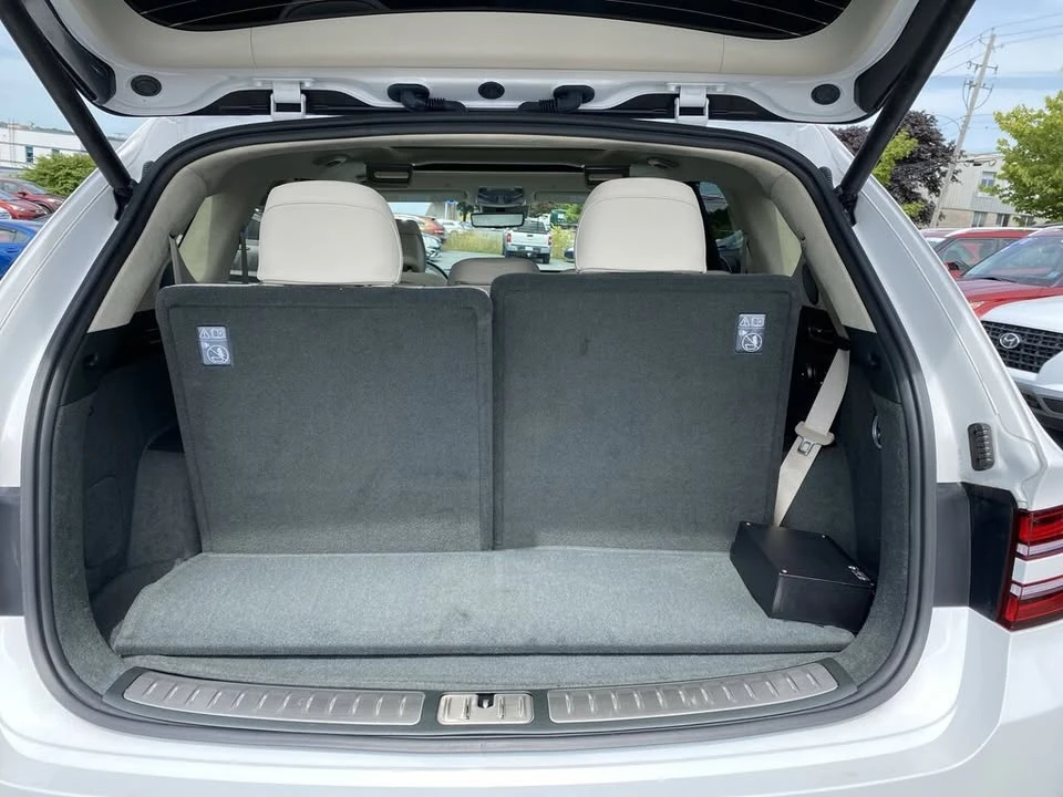 2025 Genesis GV80 - Image 15 of 16