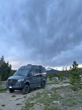 2025 Geotrek Custom Albatross / Flatiron Mercedes Sprinter AWD