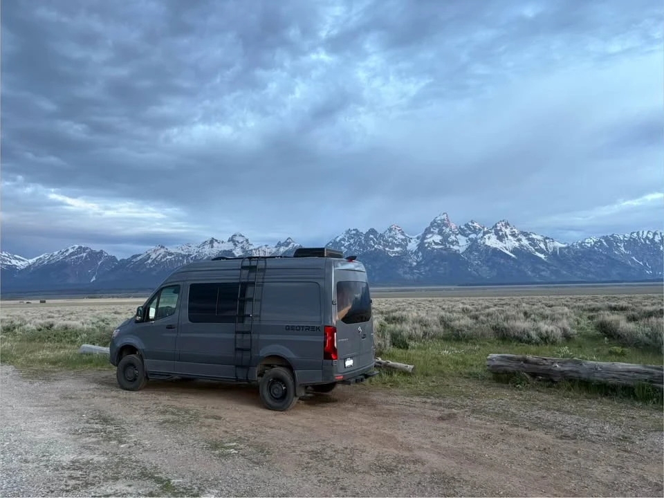 2025 Mercedes-Benz VS30 Sprinter - Image 8 of 9
