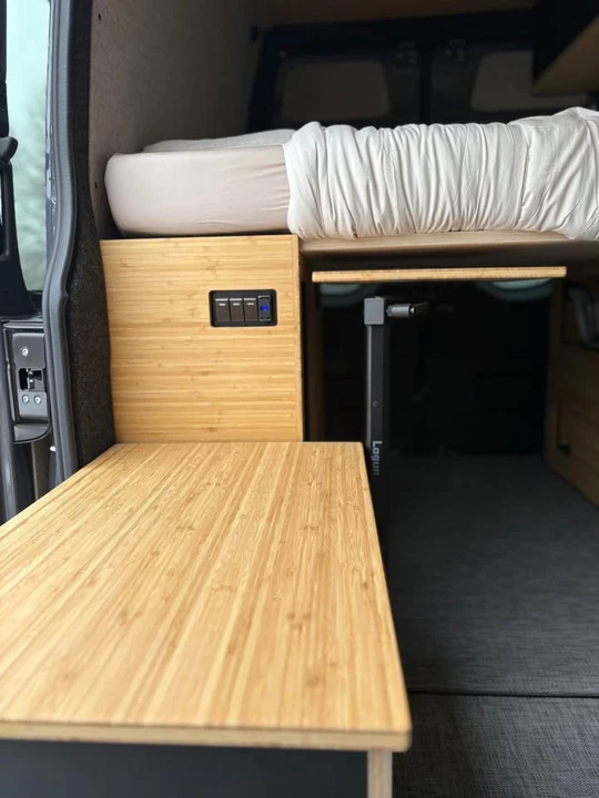 2025 Mercedes-Benz VS30 Sprinter - Image 4 of 9