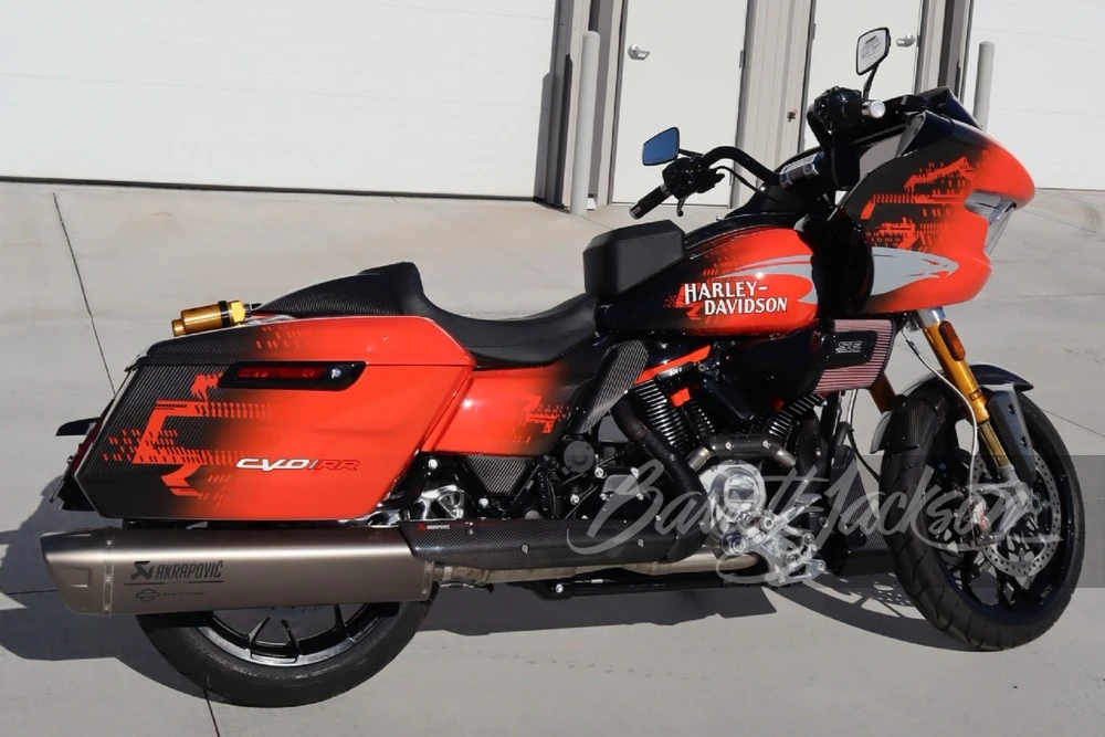 2025 Harley-Davidson CVO - Image 18 of 31