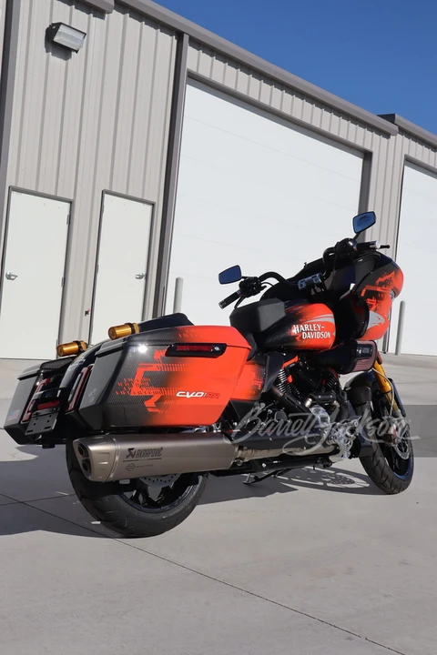 2025 Harley-Davidson CVO - Image 2 of 31