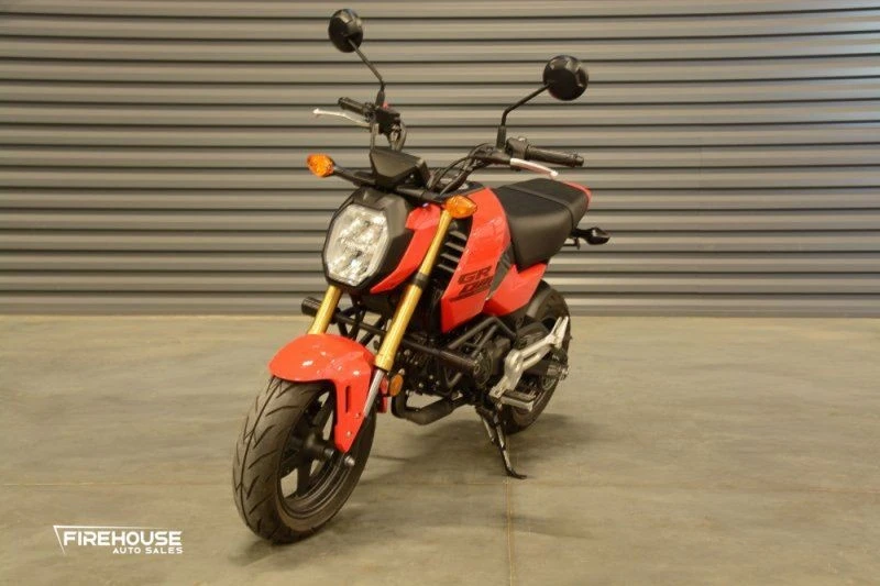 2025 Honda Motorcycles - Image 4 of 20