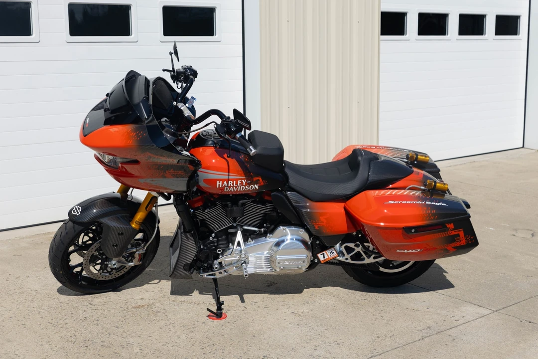 2025 Harley-Davidson CVO - Image 4 of 8