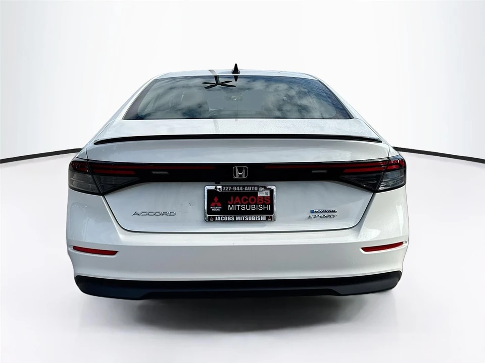 2025 Honda Accord 11th Gen - Image 6 of 21