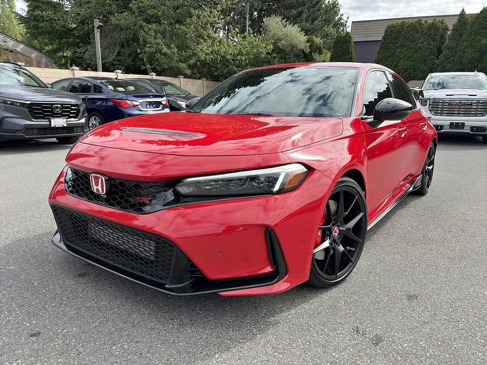 2025 Honda FL5 Civic Type R - Image 1 of 16