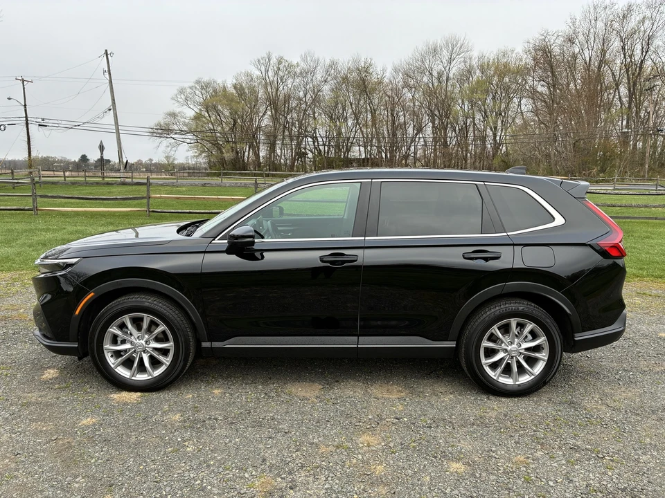 2025 Honda CR-V 6th Gen - Image 8 of 21