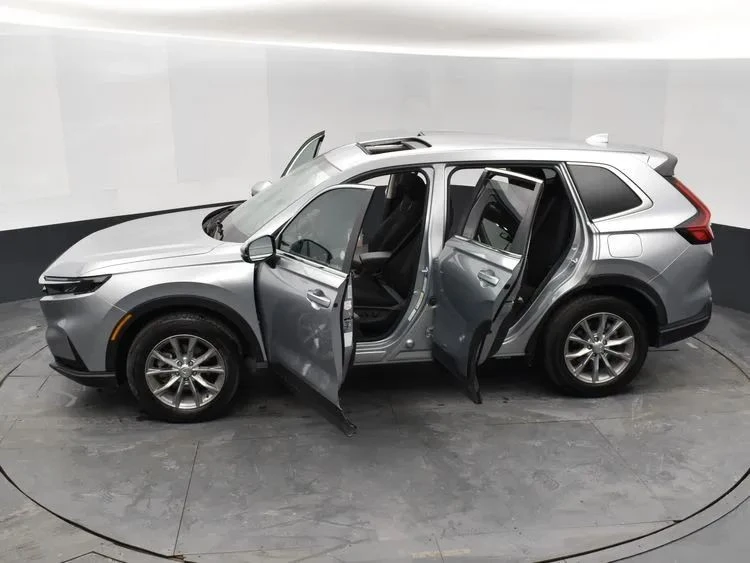 2025 Honda CR-V 6th Gen - Image 7 of 12
