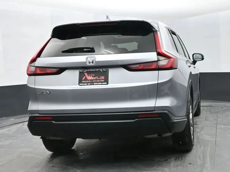 2025 Honda CR-V 6th Gen - Image 8 of 12