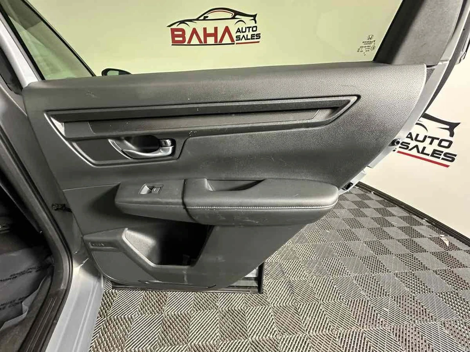 2025 Honda CR-V 6th Gen - Image 19 of 21