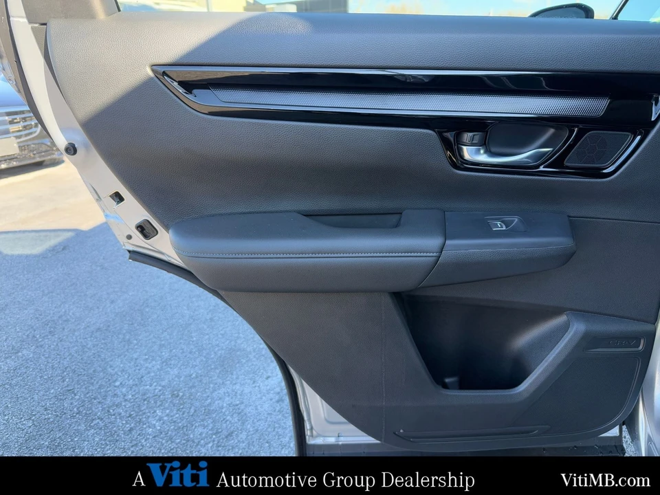 2025 Honda CR-V 6th Gen - Image 20 of 21