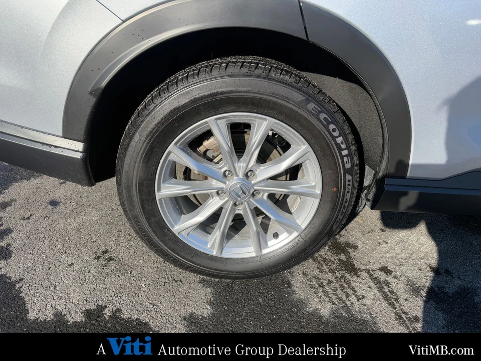 2025 Honda CR-V 6th Gen - Image 14 of 21