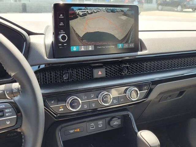 2025 Honda CR-V 6th Gen - Image 11 of 12
