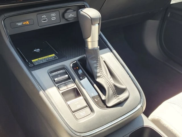 2025 Honda CR-V 6th Gen - Image 12 of 12