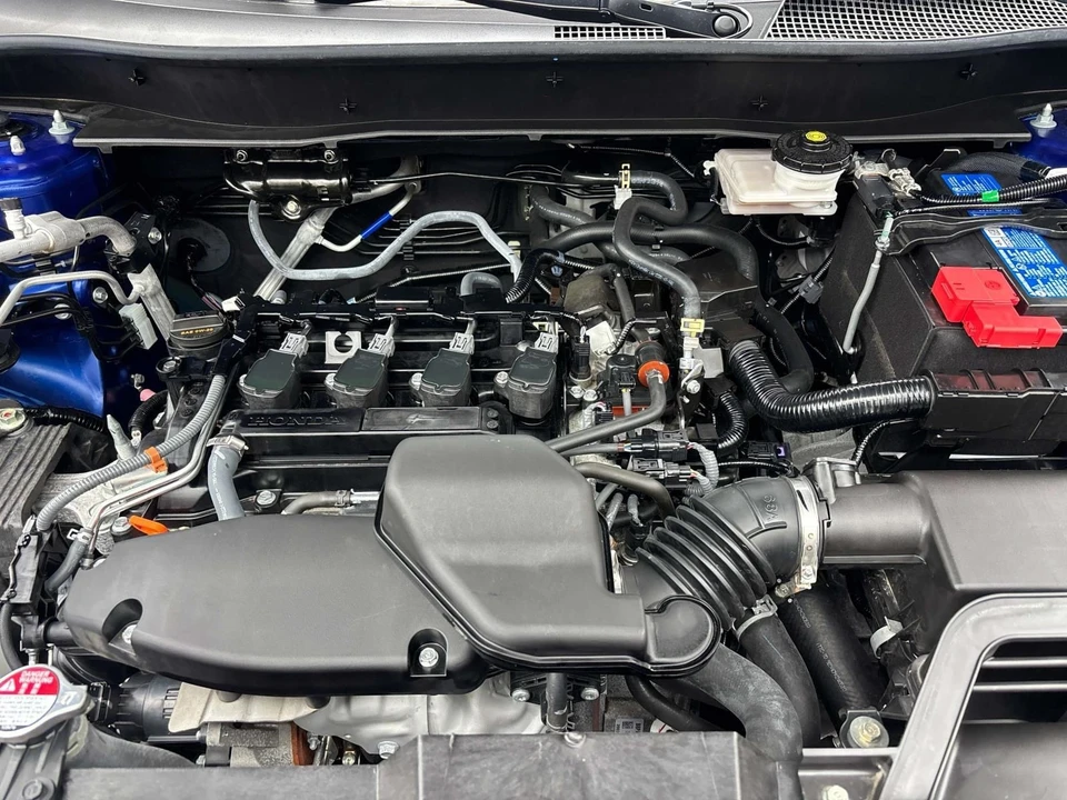 2025 Honda CR-V 6th Gen - Image 9 of 21