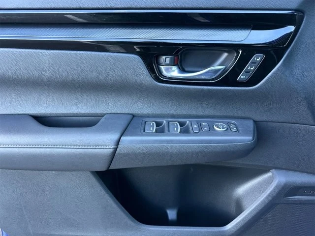 2025 Honda CR-V 6th Gen - Image 11 of 12