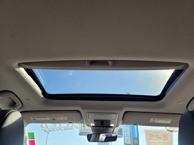 2025 Honda CR-V 6th Gen - Image 14 of 21