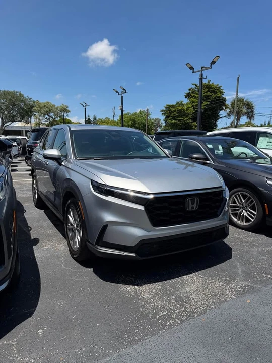 2025 Honda CR-V 6th Gen - Image 2 of 6
