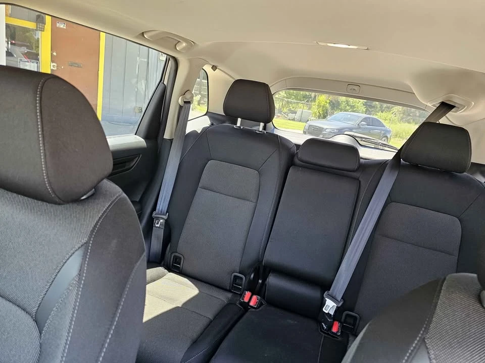 2025 Honda CR-V 6th Gen - Image 9 of 9
