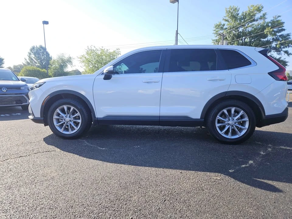 2025 Honda CR-V 6th Gen - Image 8 of 19