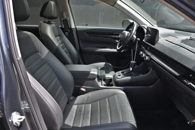 2025 Honda CR-V 6th Gen - Image 12 of 17
