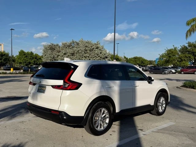 2025 Honda CR-V 6th Gen - Image 7 of 21