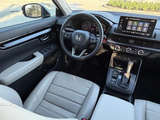 2025 Honda CR-V 6th Gen - Image 14 of 21