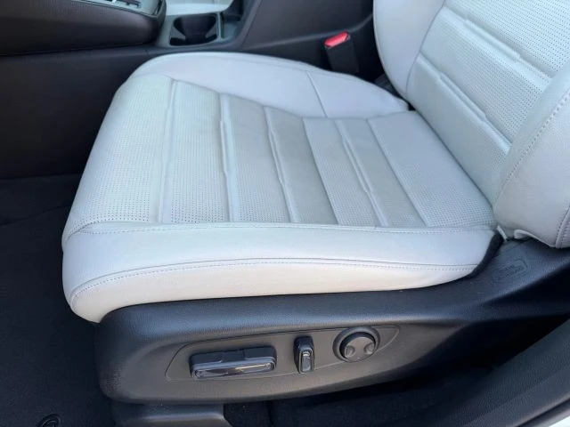 2025 Honda CR-V 6th Gen - Image 19 of 21